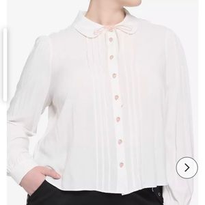 Hot Topic Strawberry Button Blouse Plus 5x